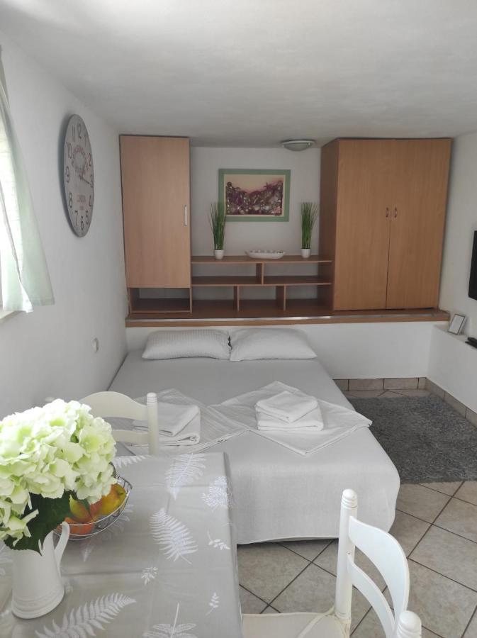 Studio Apartment Petrov Šibenik Esterno foto